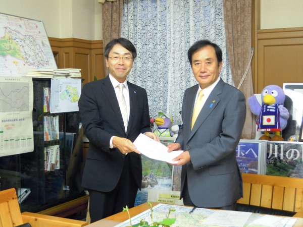 この画像はクリックすると大きな画像を閲覧できます。