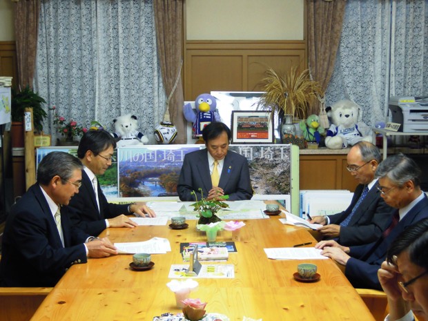 この画像はクリックすると大きな画像を閲覧できます。