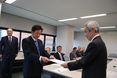 この画像はクリックすると大きな画像を閲覧できます。