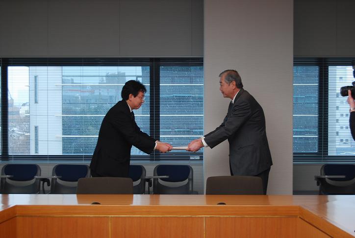 この画像はクリックすると大きな画像を閲覧できます。