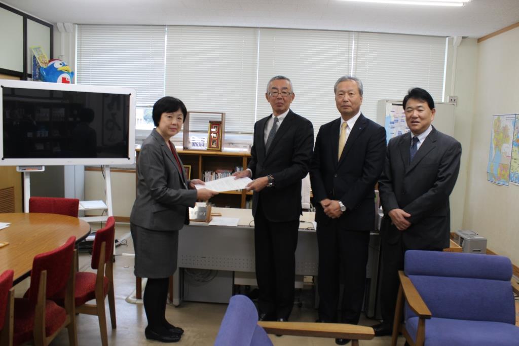 この画像はクリックすると大きな画像を閲覧できます。