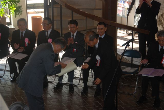 この画像はクリックすると大きな画像を閲覧できます。