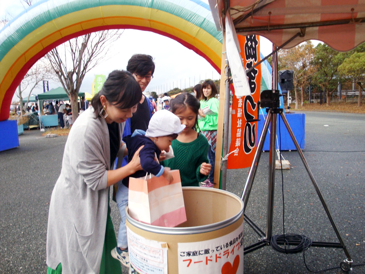 労福協まつりにおけるフードドライブ